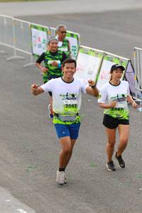 BIB: 2142
                            <button type="button" onclick="openModal(3558981)" class="btn btn-primary btn-sm float-right btn-popup" data-toggle="modal" data-target=".modal-high-quality">
                        <i class="fas fa-shopping-cart"></i> Add to Cart
                    </button>
                                            <button type="button" onclick="isThisMe(3558981, true)" class="btn btn-success btn-sm float-right btn-popup btn-isme hidden" data-toggle="tooltip" data-placement="bottom" title="นี่คือรูปของคุณใช่ไหม คลิกที่นี่เพื่อเอาเข้าอัลบั้ม">
                        <i class="fas fa-plus"></i> Add to album
                    </button>
                    <button type="button" onclick="isThisMe(3558981, false)" class="btn btn-warning btn-sm float-right btn-popup btn-isnotme hidden">
                        <i class="fas fa-ban"></i> Remove from album
                    </button>